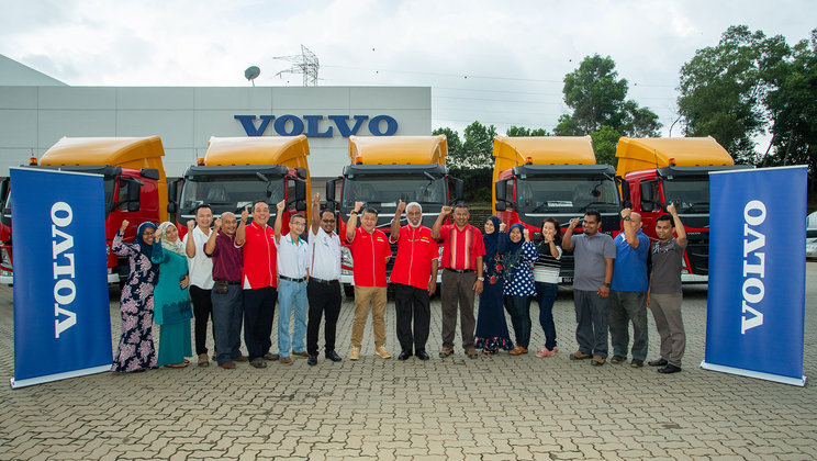 Lee Thong Hung Trading & Transport Sdn Bhd Welcomes 5 Brand New Units of  Volvo FM440 into Its Fleet